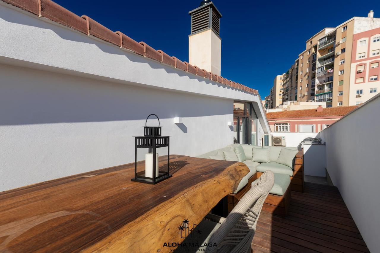 Ferienwohnung Luxury Duplex With Pool And Padel Court In Town Málaga Exterior foto