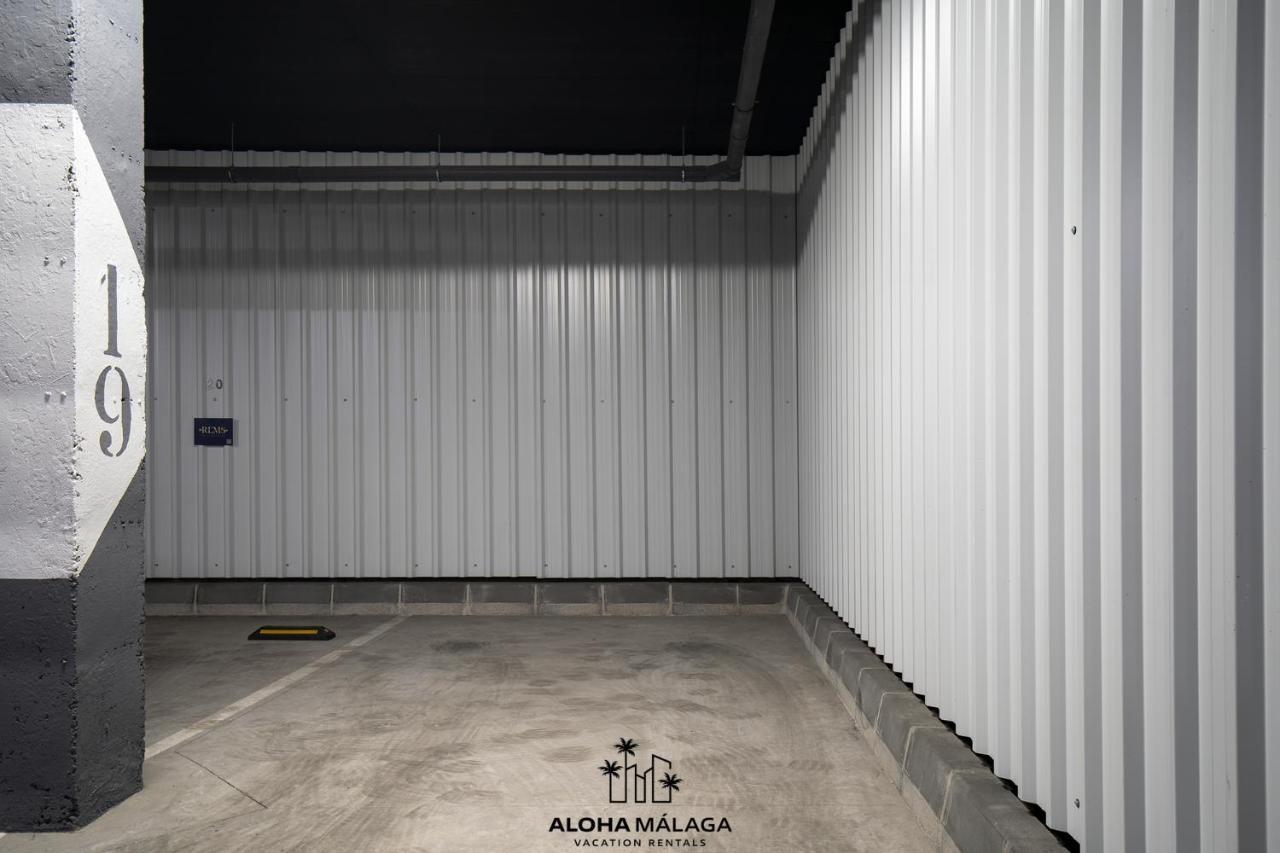 Ferienwohnung Luxury Duplex With Pool And Padel Court In Town Málaga Exterior foto